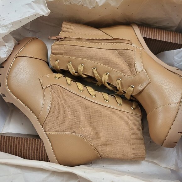 BCBGeneration Women's Brown 1-1/2" Platform Stretch Pila zip up boots Sz 7.5 NIB - Picture 8 of 8